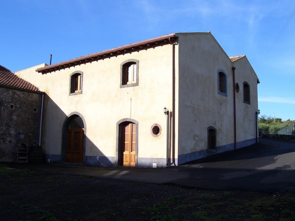 Passopisciaro Etna Wine Azienda Agrituristica חדר תמונה