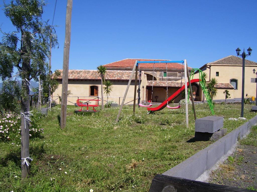 Passopisciaro Etna Wine Azienda Agrituristica מראה חיצוני תמונה